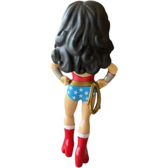 Funko Wonder Woman Action Figure 5" Tall Collectible Toy - Picture 2 of 4